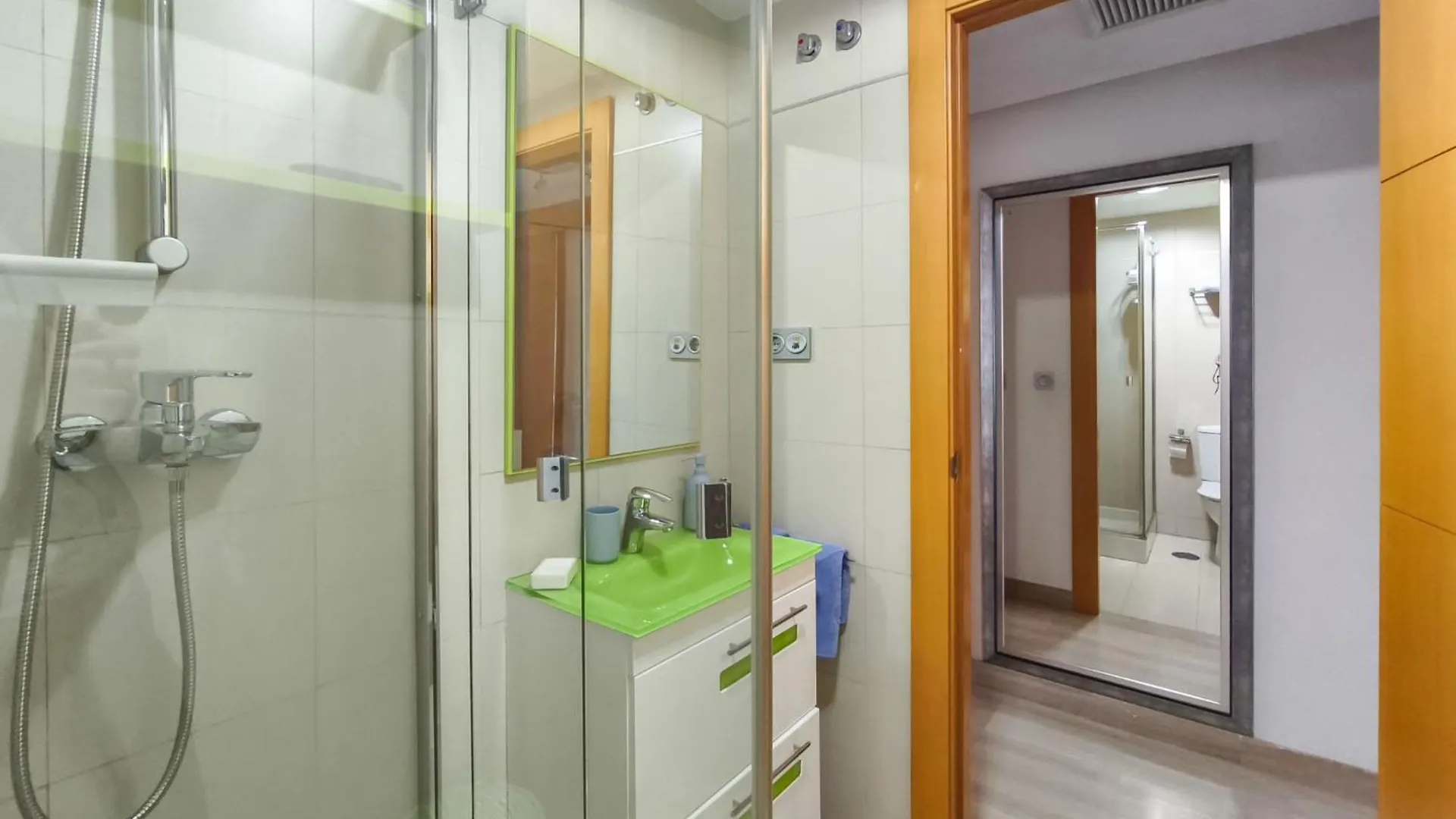 Apartment Malaga Pacifico By Interhome 0*,